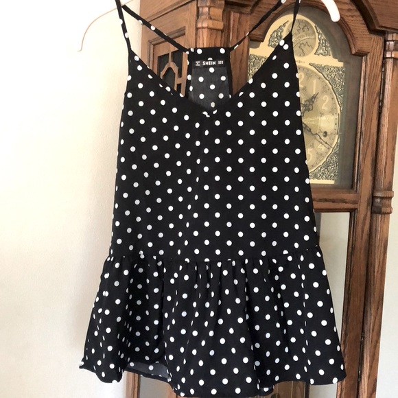 Women’s Cute Shein Sleeveless shirt